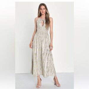 Lulus Beautiful Praise White and Gold Floral Print Cutout Maxi Dress M NWT